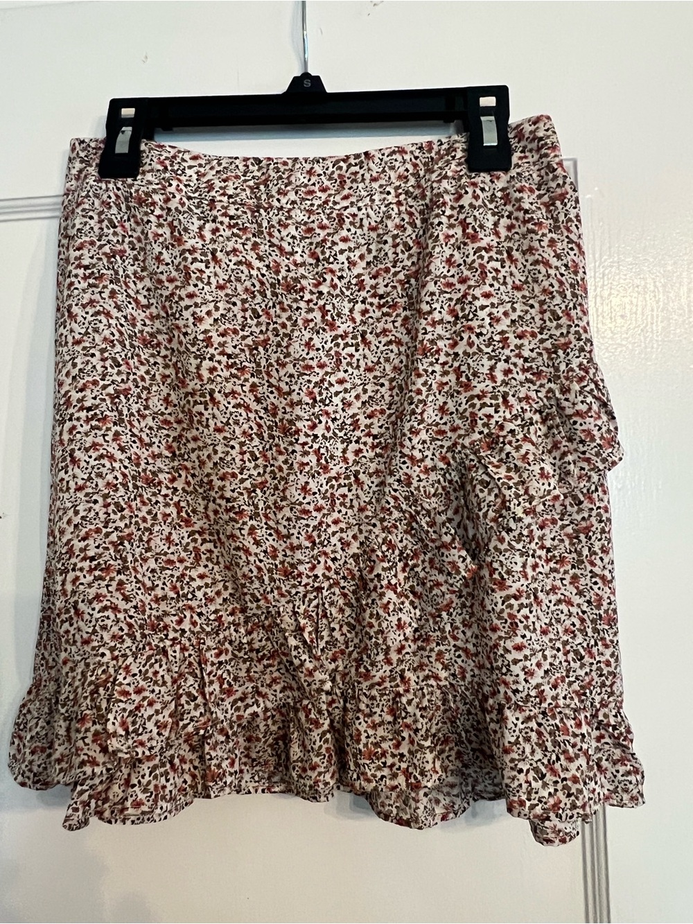 Princess Polly Cream Floral Midi Skirt with Red and Brown Motif